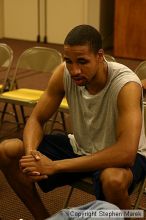 

Filename: img_3220_std.jpg
Aperture: f/2.8
Shutter Speed: 1/80
Body: Canon EOS DIGITAL REBEL
Lens: Canon EF 50mm f/1.8 II