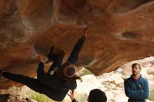 Bouldering in Hueco Tanks on 01/02/2020 with Blue Lizard Climbing and Yoga
Filename: SRM_20200102_1121060.jpg
Aperture: f/4.5
Shutter Speed: 1/250
Body: Canon EOS-1D Mark II
Lens: Canon EF 50mm f/1.8 II
