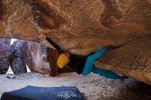 Bouldering in Hueco Tanks on 01/06/2020 with Blue Lizard Climbing and Yoga
Filename: SRM_20200106_1257320.jpg
Aperture: f/4.0
Shutter Speed: 1/250
Body: Canon EOS-1D Mark II
Lens: Canon EF 16-35mm f/2.8 L