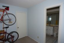 Condominium hunting with Beth.
Filename: SRM_20070404_1637584.jpg
Aperture: f/8.0
Shutter Speed: 1/200
Body: Canon EOS-1D Mark II
Lens: Sigma 15-30mm f/3.5-4.5 EX Aspherical DG DF