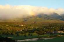 Arrival in Maui, Hawai'i, 2007.
Filename: SRM_20071216_1731101.jpg
Aperture: f/8.0
Shutter Speed: 1/50
Body: Canon EOS-1D Mark II
Lens: Canon EF 50mm f/1.8 II