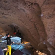 Filename: SRM_20231122_1545490.jpg
Aperture: f/4.0
Shutter Speed: 1/250
Body: Canon EOS R6
Lens: Canon EF 16-35mm f/2.8 L