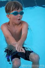 1020409145
Filename: srm_20050623_195440_3_std.jpg
Aperture: f/3.5
Shutter Speed: 1/400
Body: Canon EOS 20D
Lens: Canon EF 80-200mm f/2.8 L