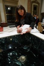 

Filename: SRM_20110108_18302144.JPG
Aperture: f/2.8
Shutter Speed: 1/15
Body: Canon EOS-1D Mark II
Lens: Canon EF 16-35mm f/2.8 L