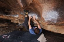 Bouldering in Hueco Tanks on %m/%d/%Y
Filename: SRM_20160219_1813450.jpg
Aperture: f/2.8
Shutter Speed: 1/250
Body: Canon EOS 20D
Lens: Canon EF 16-35mm f/2.8 L