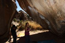 Bouldering in Hueco Tanks on 02/27/2016 with Blue Lizard Climbing and Yoga
Filename: SRM_20160227_1322470.JPG
Aperture: f/8.0
Shutter Speed: 1/250
Body: Canon EOS 20D
Lens: Canon EF 16-35mm f/2.8 L