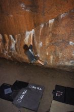Bouldering in Hueco Tanks on 04/11/2016 with Blue Lizard Climbing and Yoga
Filename: SRM_20160411_1303260.jpg
Aperture: f/8.0
Shutter Speed: 1/250
Body: Canon EOS 20D
Lens: Canon EF 16-35mm f/2.8 L
