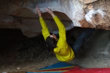 Filename: SRM_20161210_1750380.jpg
Aperture: f/2.0
Shutter Speed: 1/250
Body: Canon EOS-1D Mark II
Lens: Canon EF 85mm f/1.2 L II