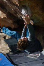 Filename: SRM_20161225_1519582.jpg
Aperture: f/2.0
Shutter Speed: 1/2000
Body: Canon EOS-1D Mark II
Lens: Canon EF 85mm f/1.2 L II