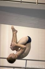 Filename: crw_3697_std.jpg
Aperture: f/2.8
Shutter Speed: 1/400
Body: Canon EOS DIGITAL REBEL
Lens: Canon EF 80-200mm f/2.8 L