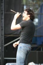 Trapt performs on the 99X stage on the second day of Music Midtown, 2004.
Filename: IMG_6434.jpg
Aperture: f/2.8
Shutter Speed: 1/320
Body: Canon EOS DIGITAL REBEL
Lens: Canon EF 80-200mm f/2.8 L