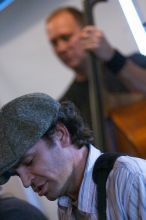 Filename: SRM_20060223_173444_9.jpg
Aperture: f/2.8
Shutter Speed: 1/200
Body: Canon EOS DIGITAL REBEL
Lens: Canon EF 80-200mm f/2.8 L