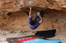 Filename: SRM_20171227_1515110.jpg
Aperture: f/2.8
Shutter Speed: 1/500
Body: Canon EOS-1D Mark II
Lens: Canon EF 85mm f/1.2 L II