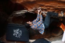 Filename: SRM_20180210_1827420.jpg
Aperture: f/2.0
Shutter Speed: 1/125
Body: Canon EOS-1D Mark II
Lens: Canon EF 50mm f/1.8 II