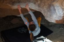 Bouldering in Hueco Tanks on 11/19/2018 with Blue Lizard Climbing and Yoga
Filename: SRM_20181119_1559201.jpg
Aperture: f/2.8
Shutter Speed: 1/250
Body: Canon EOS-1D Mark II
Lens: Canon EF 50mm f/1.8 II