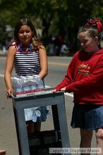 Filename: img_8973_std.jpg
Aperture: f/5.6
Shutter Speed: 1/800
Body: Canon EOS DIGITAL REBEL
Lens: Canon EF 80-200mm f/2.8 L