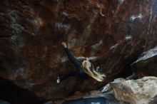 Bouldering in Hueco Tanks on 12/22/2018 with Blue Lizard Climbing and Yoga
Filename: SRM_20181222_1119370.jpg
Aperture: f/2.8
Shutter Speed: 1/160
Body: Canon EOS-1D Mark II
Lens: Canon EF 16-35mm f/2.8 L