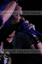 Fuel headlines at Sting Break 2004.
Filename: img_4784_std.jpg
Aperture: f/2.8
Shutter Speed: 1/200
Body: Canon EOS DIGITAL REBEL
Lens: Canon EF 80-200mm f/2.8 L