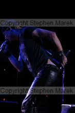 Fuel headlines at Sting Break 2004.
Filename: img_4793_std.jpg
Aperture: f/2.8
Shutter Speed: 1/320
Body: Canon EOS DIGITAL REBEL
Lens: Canon EF 80-200mm f/2.8 L