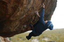 Bouldering in Hueco Tanks on 01/02/2019 with Blue Lizard Climbing and Yoga
Filename: SRM_20190102_1453170.jpg
Aperture: f/4.5
Shutter Speed: 1/400
Body: Canon EOS-1D Mark II
Lens: Canon EF 50mm f/1.8 II