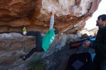 Bouldering in Hueco Tanks on 02/22/2019 with Blue Lizard Climbing and Yoga
Filename: SRM_20190222_1202310.jpg
Aperture: f/7.1
Shutter Speed: 1/250
Body: Canon EOS-1D Mark II
Lens: Canon EF 16-35mm f/2.8 L