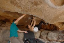 Bouldering in Hueco Tanks on 04/13/2019 with Blue Lizard Climbing and Yoga
Filename: SRM_20190413_1254500.jpg
Aperture: f/5.6
Shutter Speed: 1/250
Body: Canon EOS-1D Mark II
Lens: Canon EF 16-35mm f/2.8 L