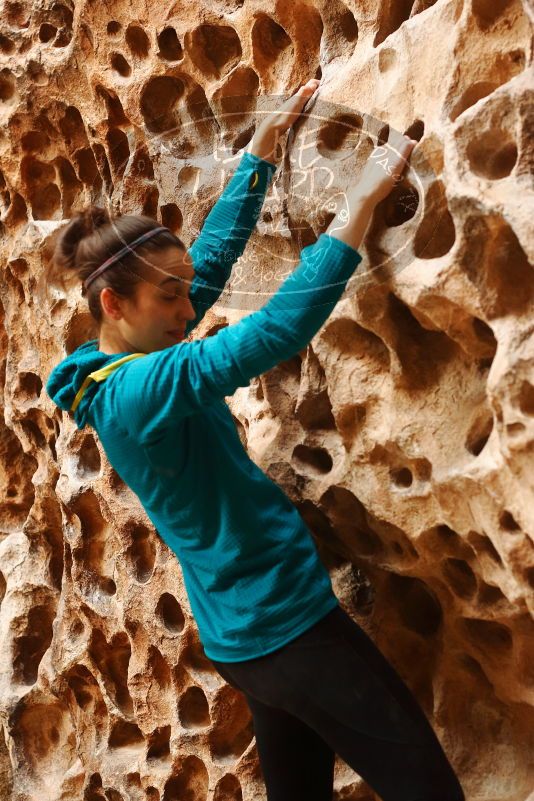 Bouldering in Hueco Tanks on 04/13/2019 with Blue Lizard Climbing and Yoga

Filename: SRM_20190413_1545410.jpg
Aperture: f/4.0
Shutter Speed: 1/125
Body: Canon EOS-1D Mark II
Lens: Canon EF 50mm f/1.8 II