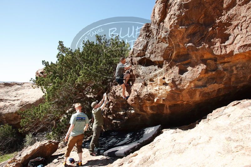 Bouldering in Hueco Tanks on 06/15/2019 with Blue Lizard Climbing and Yoga

Filename: SRM_20190615_1003580.jpg
Aperture: f/8.0
Shutter Speed: 1/400
Body: Canon EOS-1D Mark II
Lens: Canon EF 16-35mm f/2.8 L