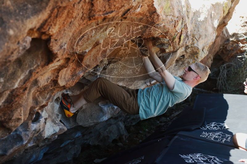 Bouldering in Hueco Tanks on 06/15/2019 with Blue Lizard Climbing and Yoga

Filename: SRM_20190615_1052120.jpg
Aperture: f/4.0
Shutter Speed: 1/500
Body: Canon EOS-1D Mark II
Lens: Canon EF 50mm f/1.8 II