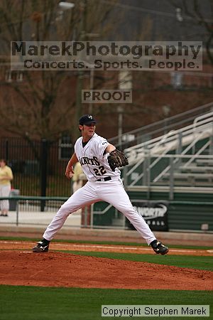 

Filename: img_2662_std.jpg
Aperture: f/3.2
Shutter Speed: 1/1600
Body: Canon EOS DIGITAL REBEL
Lens: Canon EF 80-200mm f/2.8 L