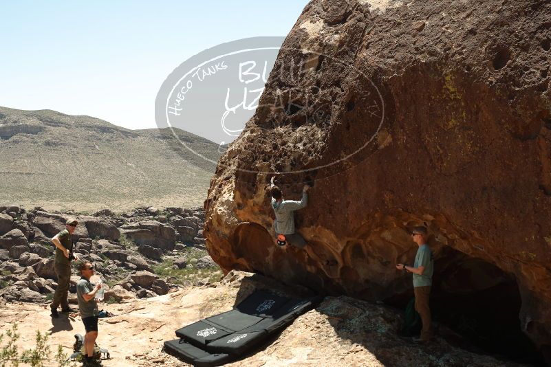 Bouldering in Hueco Tanks on 06/15/2019 with Blue Lizard Climbing and Yoga

Filename: SRM_20190615_1202590.jpg
Aperture: f/5.6
Shutter Speed: 1/200
Body: Canon EOS-1D Mark II
Lens: Canon EF 50mm f/1.8 II