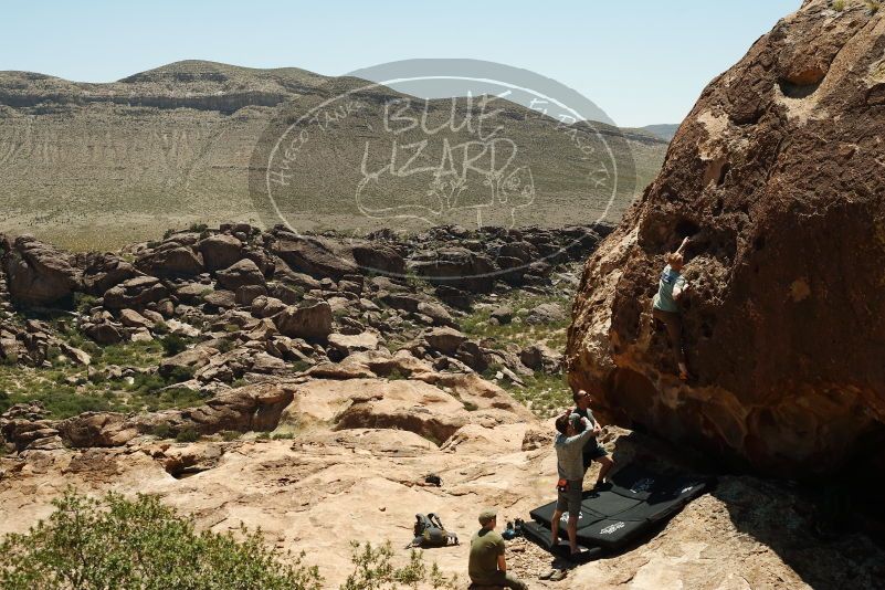 Bouldering in Hueco Tanks on 06/15/2019 with Blue Lizard Climbing and Yoga

Filename: SRM_20190615_1209540.jpg
Aperture: f/5.6
Shutter Speed: 1/640
Body: Canon EOS-1D Mark II
Lens: Canon EF 50mm f/1.8 II