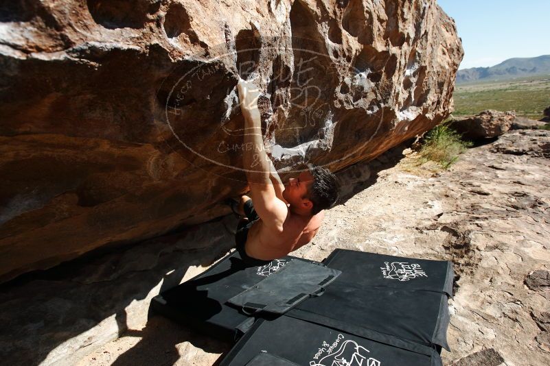 Bouldering in Hueco Tanks on 06/28/2019 with Blue Lizard Climbing and Yoga

Filename: SRM_20190628_0931450.jpg
Aperture: f/5.6
Shutter Speed: 1/500
Body: Canon EOS-1D Mark II
Lens: Canon EF 16-35mm f/2.8 L