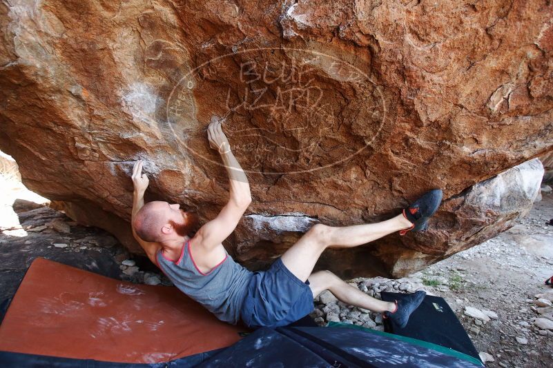Bouldering in Hueco Tanks on 08/31/2019 with Blue Lizard Climbing and Yoga

Filename: SRM_20190831_1215431.jpg
Aperture: f/4.0
Shutter Speed: 1/320
Body: Canon EOS-1D Mark II
Lens: Canon EF 16-35mm f/2.8 L