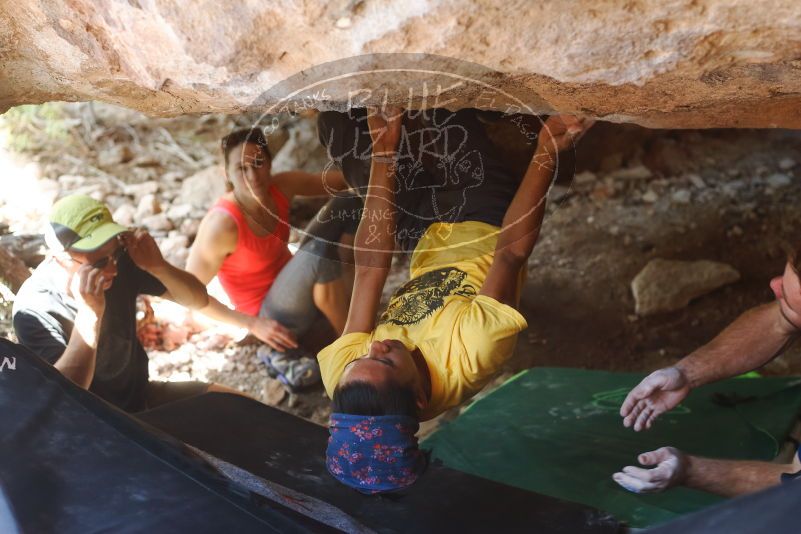 Bouldering in Hueco Tanks on 08/31/2019 with Blue Lizard Climbing and Yoga

Filename: SRM_20190831_1313091.jpg
Aperture: f/3.2
Shutter Speed: 1/160
Body: Canon EOS-1D Mark II
Lens: Canon EF 50mm f/1.8 II