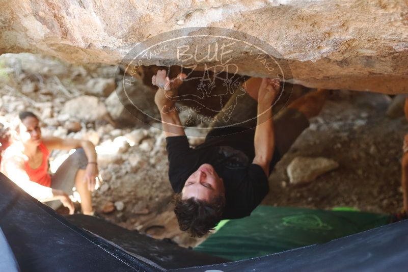 Bouldering in Hueco Tanks on 08/31/2019 with Blue Lizard Climbing and Yoga

Filename: SRM_20190831_1321310.jpg
Aperture: f/2.8
Shutter Speed: 1/320
Body: Canon EOS-1D Mark II
Lens: Canon EF 50mm f/1.8 II
