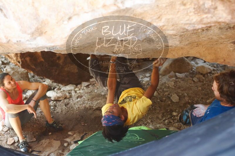 Bouldering in Hueco Tanks on 08/31/2019 with Blue Lizard Climbing and Yoga

Filename: SRM_20190831_1322410.jpg
Aperture: f/2.8
Shutter Speed: 1/200
Body: Canon EOS-1D Mark II
Lens: Canon EF 50mm f/1.8 II