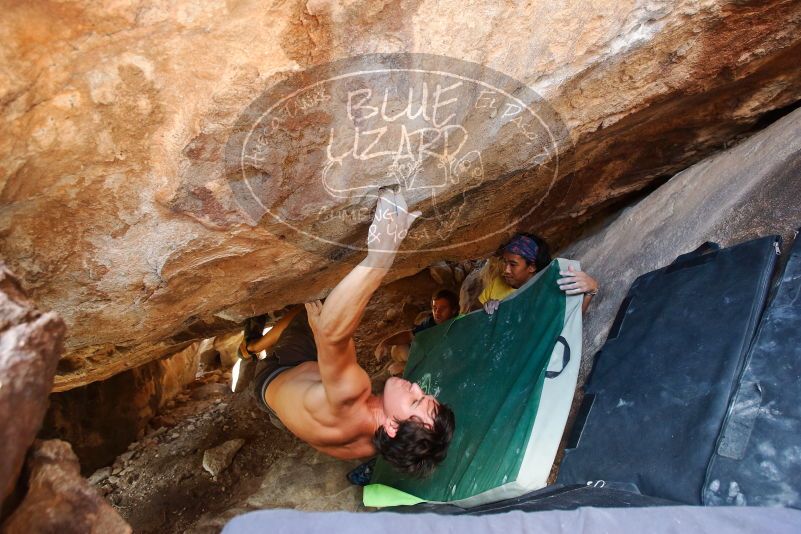 Bouldering in Hueco Tanks on 08/31/2019 with Blue Lizard Climbing and Yoga

Filename: SRM_20190831_1404340.jpg
Aperture: f/4.0
Shutter Speed: 1/160
Body: Canon EOS-1D Mark II
Lens: Canon EF 16-35mm f/2.8 L