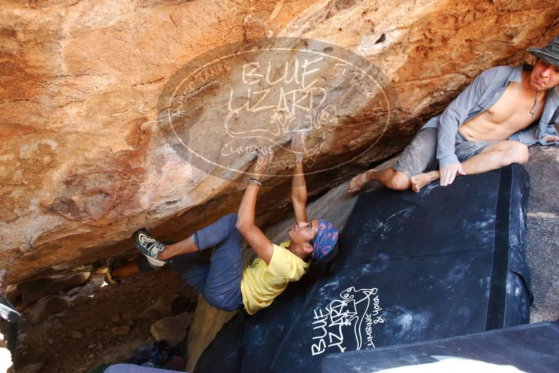 Bouldering in Hueco Tanks on 08/31/2019 with Blue Lizard Climbing and Yoga

Filename: SRM_20190831_1438270.jpg
Aperture: f/4.0
Shutter Speed: 1/250
Body: Canon EOS-1D Mark II
Lens: Canon EF 16-35mm f/2.8 L