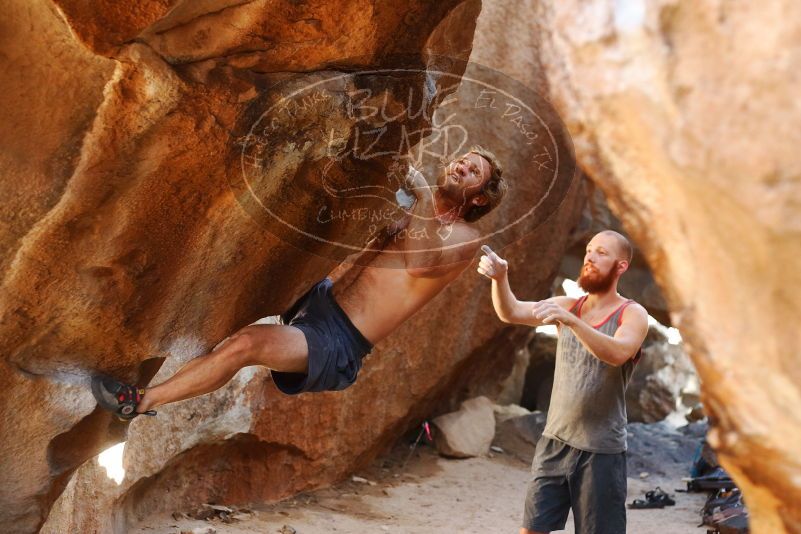 Bouldering in Hueco Tanks on 08/31/2019 with Blue Lizard Climbing and Yoga

Filename: SRM_20190831_1636370.jpg
Aperture: f/2.8
Shutter Speed: 1/200
Body: Canon EOS-1D Mark II
Lens: Canon EF 50mm f/1.8 II
