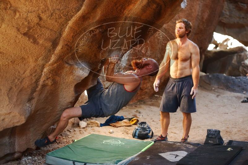 Bouldering in Hueco Tanks on 08/31/2019 with Blue Lizard Climbing and Yoga

Filename: SRM_20190831_1637290.jpg
Aperture: f/2.8
Shutter Speed: 1/200
Body: Canon EOS-1D Mark II
Lens: Canon EF 50mm f/1.8 II