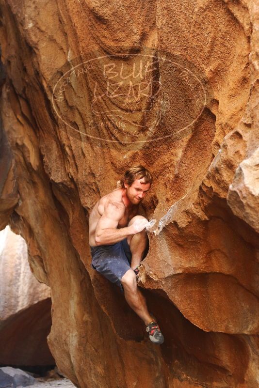 Bouldering in Hueco Tanks on 08/31/2019 with Blue Lizard Climbing and Yoga

Filename: SRM_20190831_1735020.jpg
Aperture: f/2.8
Shutter Speed: 1/250
Body: Canon EOS-1D Mark II
Lens: Canon EF 50mm f/1.8 II