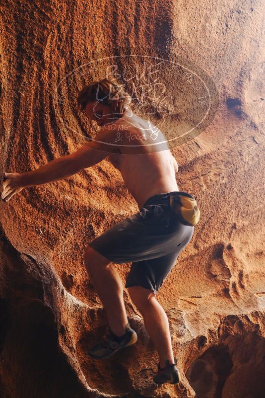 Bouldering in Hueco Tanks on 08/31/2019 with Blue Lizard Climbing and Yoga

Filename: SRM_20190831_1754020.jpg
Aperture: f/2.8
Shutter Speed: 1/200
Body: Canon EOS-1D Mark II
Lens: Canon EF 50mm f/1.8 II