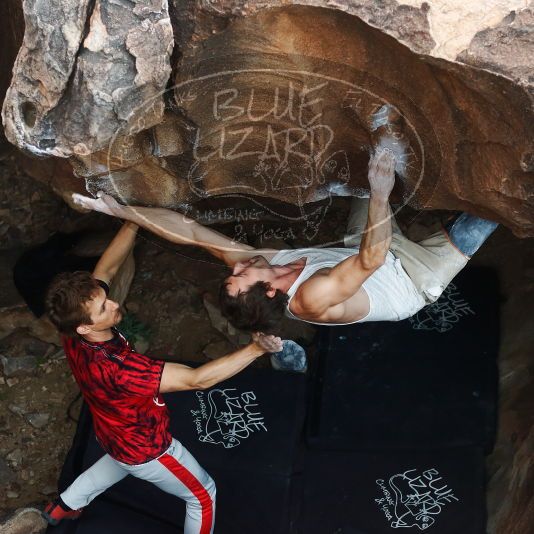 

Filename: SRM_20191028_1402470.jpg
Aperture: f/3.5
Shutter Speed: 1/250
Body: Canon EOS-1D Mark II
Lens: Canon EF 50mm f/1.8 II