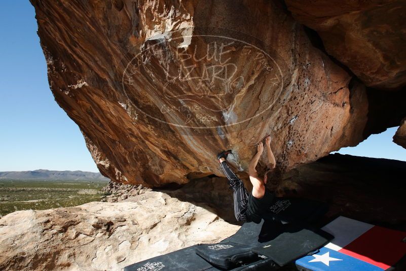 Bouldering in Hueco Tanks on 10/26/2019 with Blue Lizard Climbing and Yoga

Filename: SRM_20191026_1330280.jpg
Aperture: f/8.0
Shutter Speed: 1/250
Body: Canon EOS-1D Mark II
Lens: Canon EF 16-35mm f/2.8 L