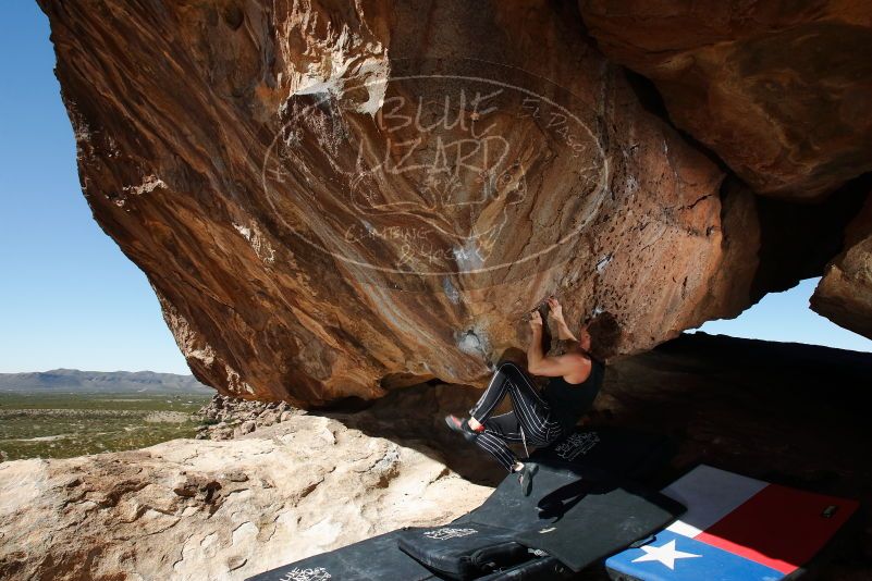 Bouldering in Hueco Tanks on 10/26/2019 with Blue Lizard Climbing and Yoga

Filename: SRM_20191026_1330330.jpg
Aperture: f/8.0
Shutter Speed: 1/250
Body: Canon EOS-1D Mark II
Lens: Canon EF 16-35mm f/2.8 L