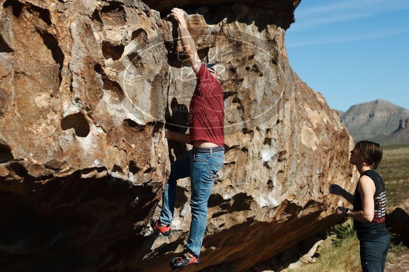 Bouldering in Hueco Tanks on 11/09/2019 with Blue Lizard Climbing and Yoga

Filename: SRM_20191109_1102290.jpg
Aperture: f/4.0
Shutter Speed: 1/2000
Body: Canon EOS-1D Mark II
Lens: Canon EF 50mm f/1.8 II