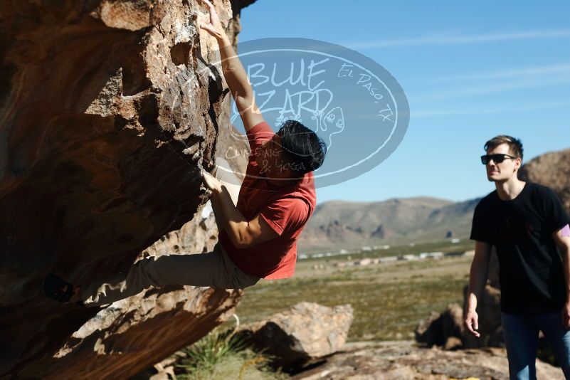 Bouldering in Hueco Tanks on 11/09/2019 with Blue Lizard Climbing and Yoga

Filename: SRM_20191109_1117490.jpg
Aperture: f/4.0
Shutter Speed: 1/1250
Body: Canon EOS-1D Mark II
Lens: Canon EF 50mm f/1.8 II