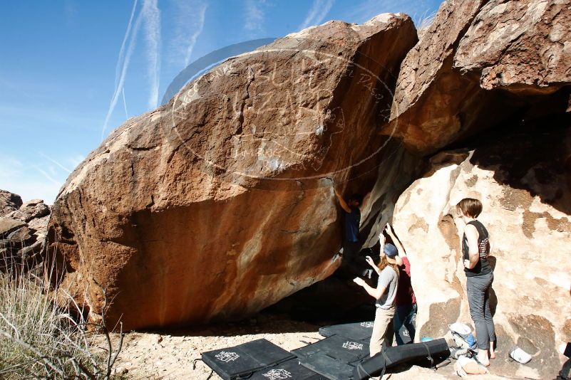 Bouldering in Hueco Tanks on 11/09/2019 with Blue Lizard Climbing and Yoga

Filename: SRM_20191109_1206320.jpg
Aperture: f/8.0
Shutter Speed: 1/250
Body: Canon EOS-1D Mark II
Lens: Canon EF 16-35mm f/2.8 L