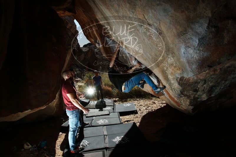 Bouldering in Hueco Tanks on 11/09/2019 with Blue Lizard Climbing and Yoga

Filename: SRM_20191109_1216560.jpg
Aperture: f/8.0
Shutter Speed: 1/250
Body: Canon EOS-1D Mark II
Lens: Canon EF 16-35mm f/2.8 L